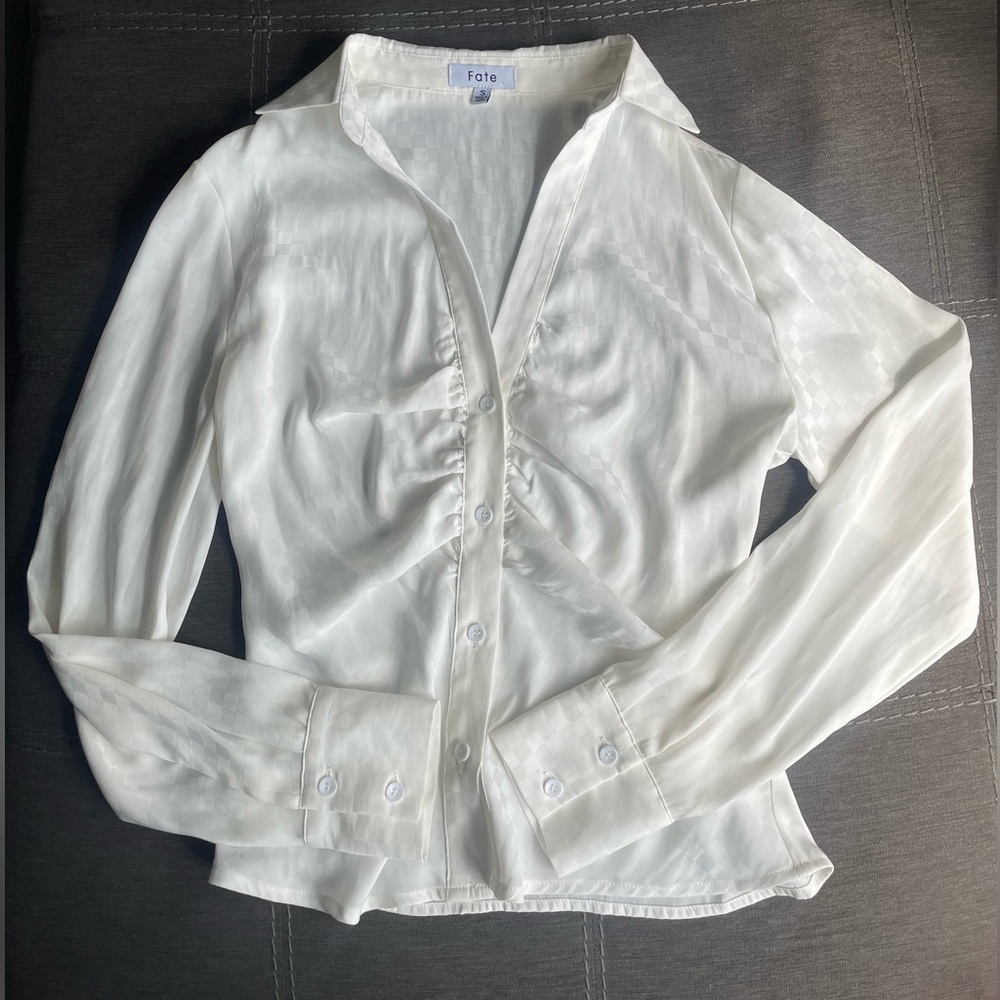 NWOT Fate White Button-Down Shirt / Blouse